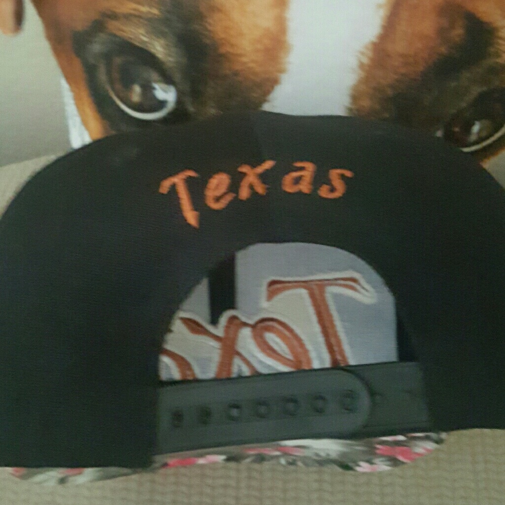 Cap 💥SOLD💥 - Picture 3 of 4