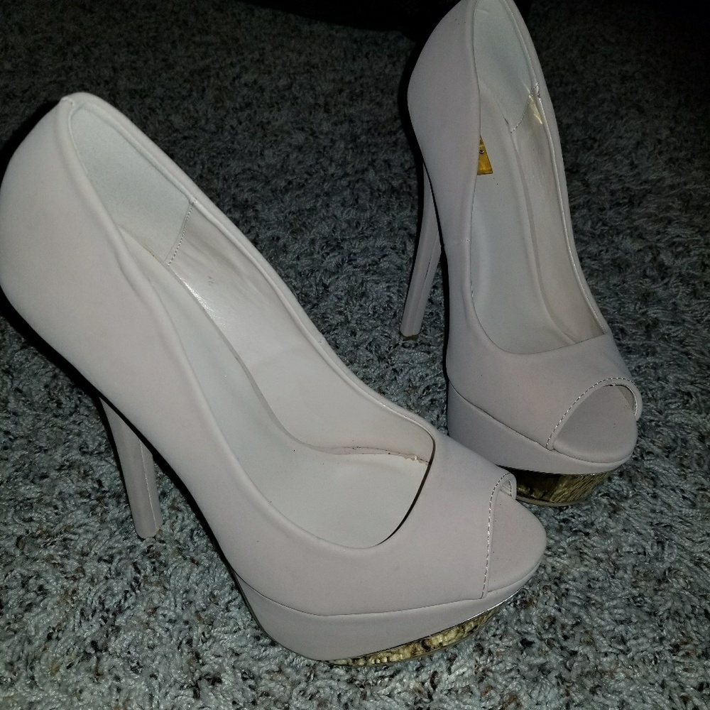 Beige and gold heels