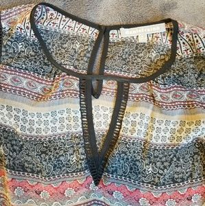 Daniel Rainn keyhole blouse