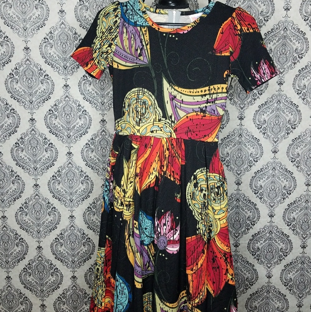 Lularoe Amelia