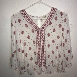 Maroon and white v neck fancy top-pacsun