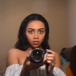 Meet your Posher, Raina