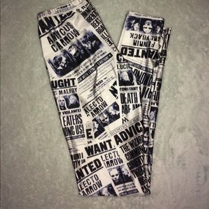 HP Newspaper Leggings / One Size