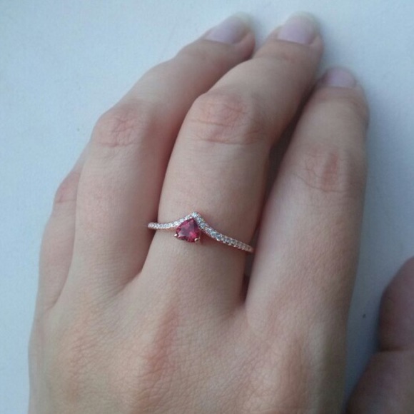 Rose Gold Red Garnet Sterling Silver Ring - Picture 4 of 8