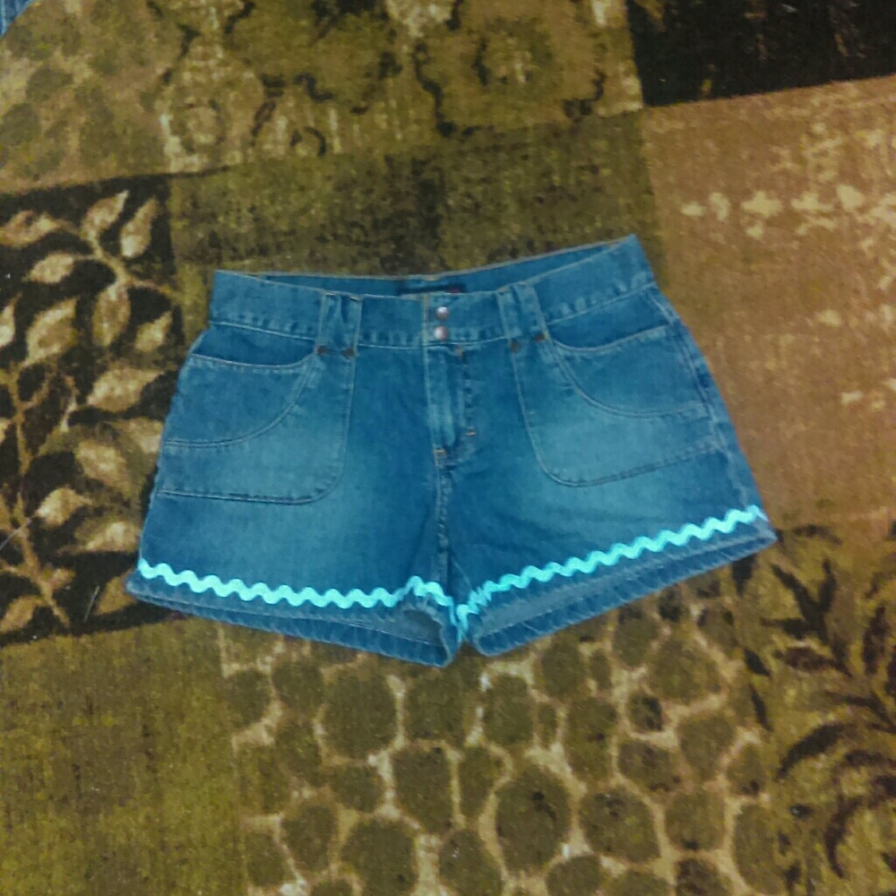 American Eagle Outfitters jean shorts
