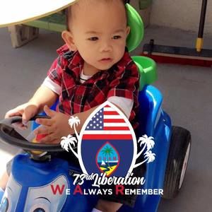 Meet your Posher, Davika