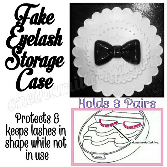 Other - Ribbon False Eyelash Storage Case - White