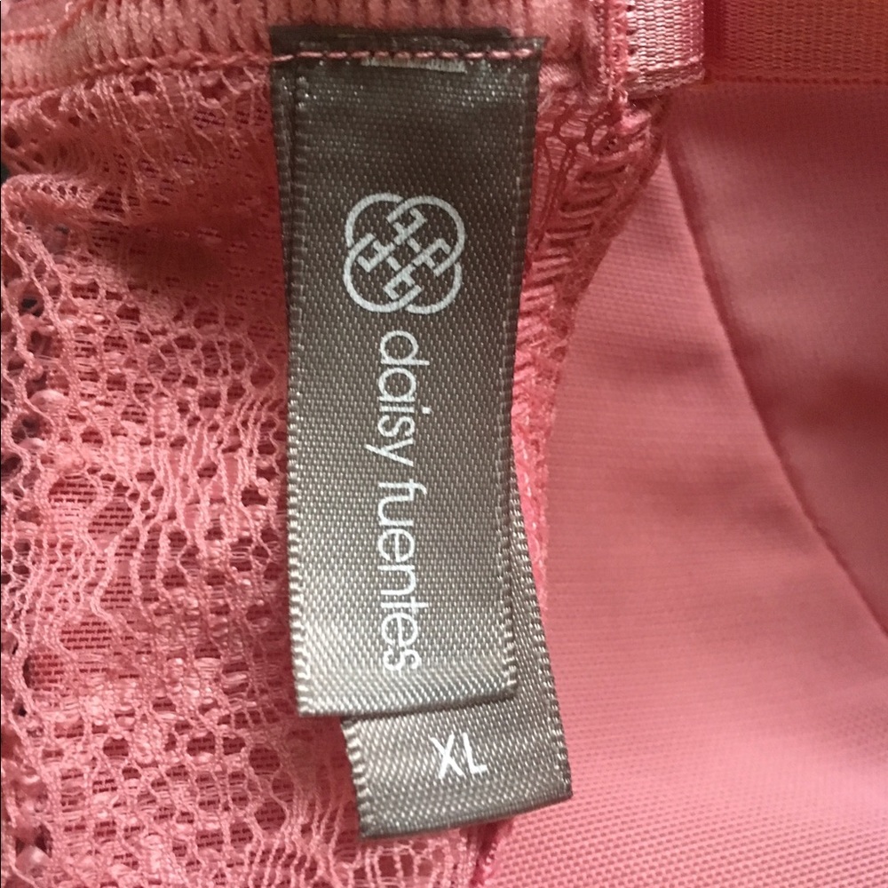 🚫SOLD Daisy Fuentes Bralette - Picture 4 of 4