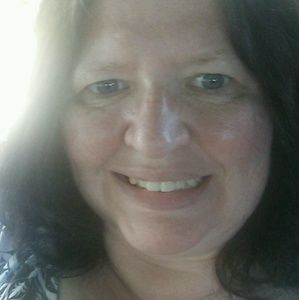 Meet your Posher, Pamela