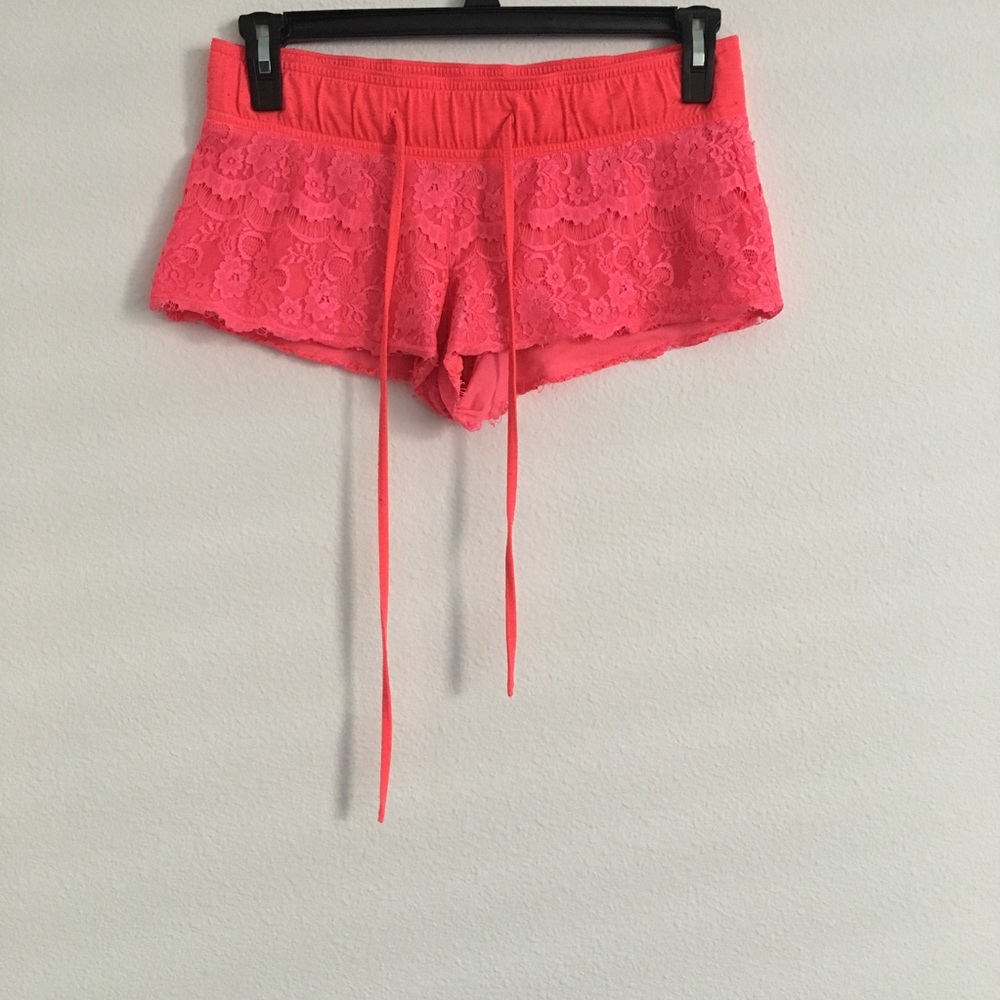 LA SENZA - LACE BOOTY SHORTS, HOT PINK ✨