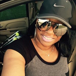 Meet your Posher, Robbie