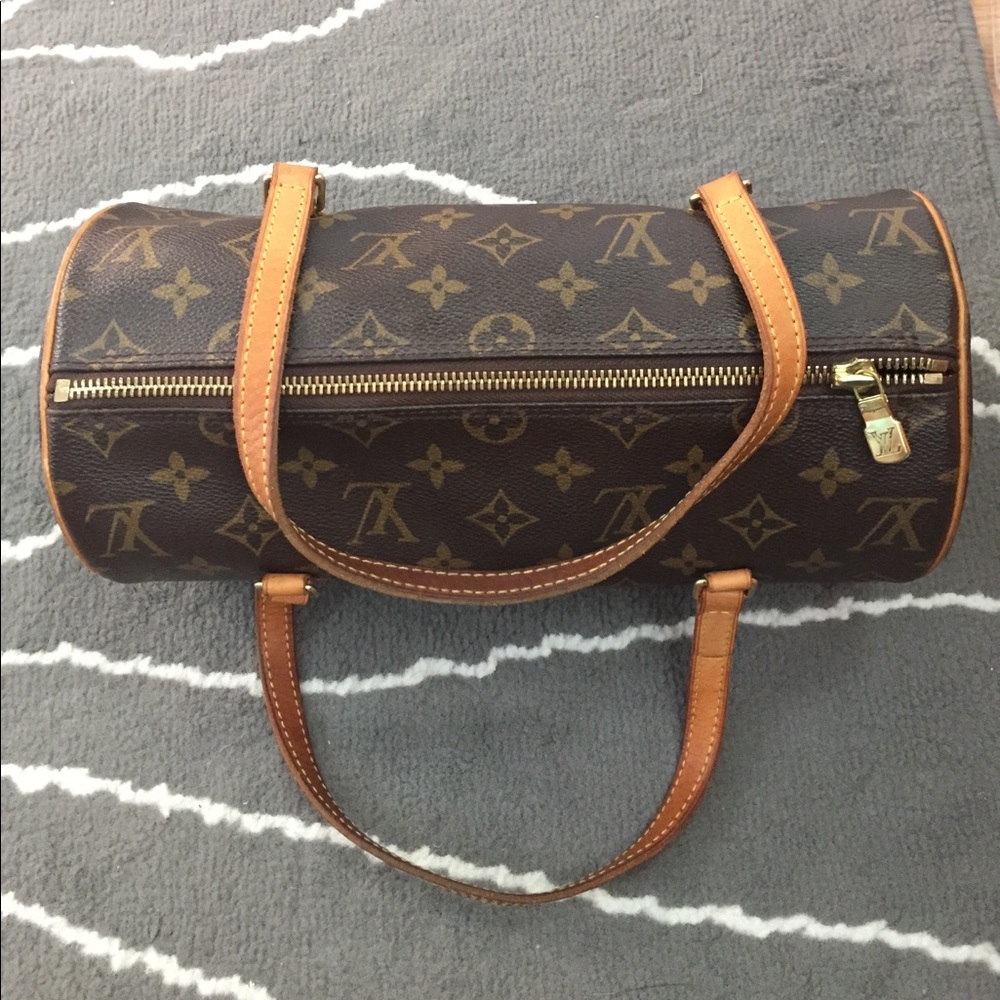 Authentic LV papillon 26