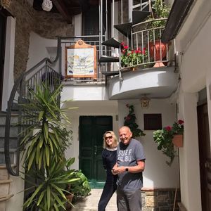 Meet your Posher, Jane