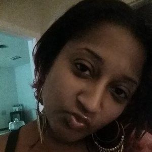 Meet your Posher, Candice