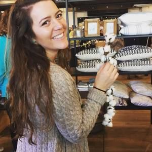 Meet your Posher, Reagan