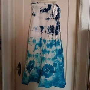 Wrap around skirt