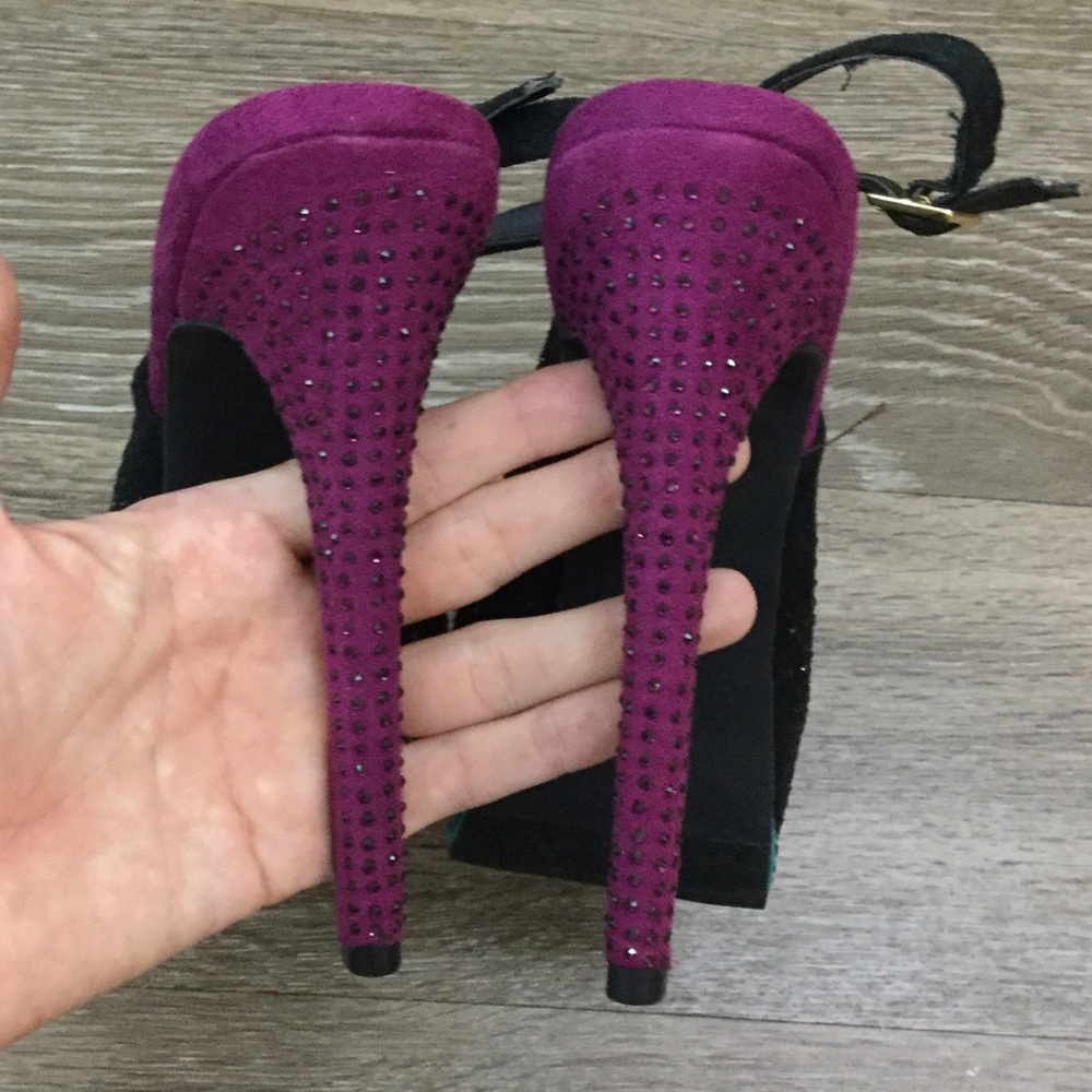 New peep toe bling pumps - Picture 4 of 8