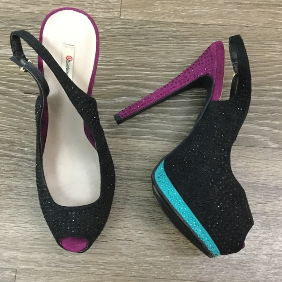 New peep toe bling pumps - Picture 2 of 8