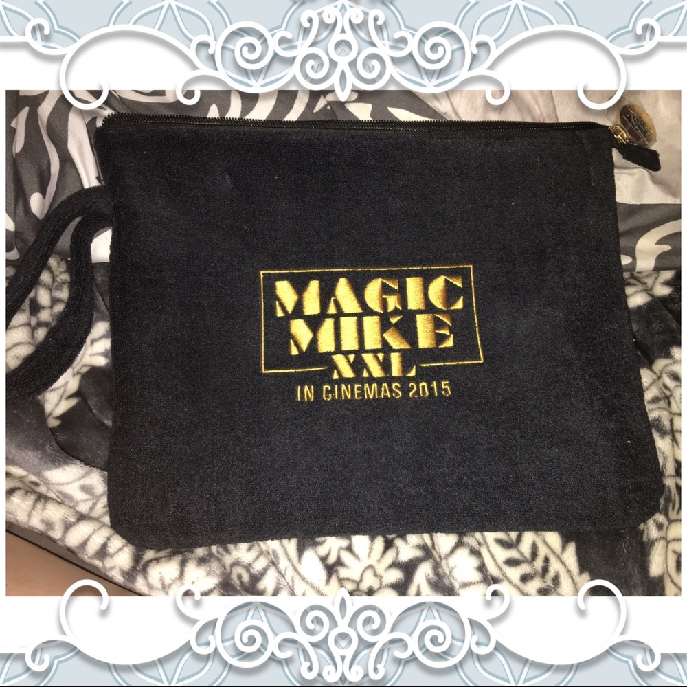 Magic Mike med sized bag for wet suit(s)/clothing.