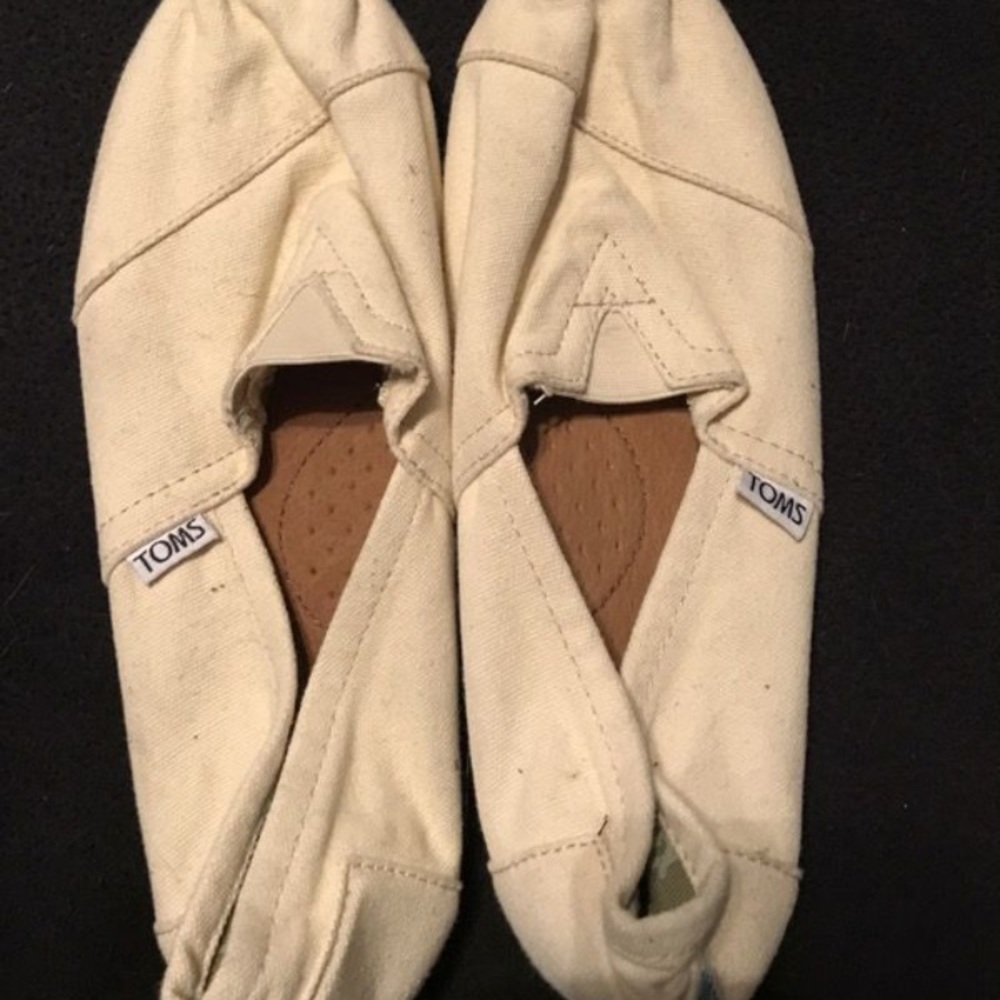 White toms