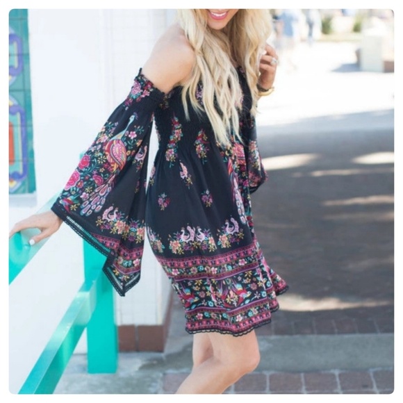 (LAST 1, Sz 4)🎈H.P 💚Smocked Dress - Picture 2 of 8