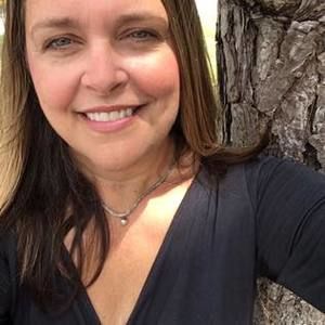 Meet your Posher, Cecilia