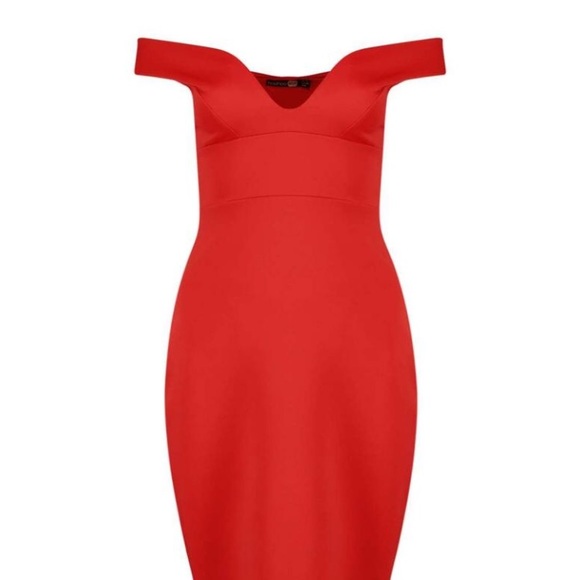 off the shoulders red dress - Picture 4 of 4