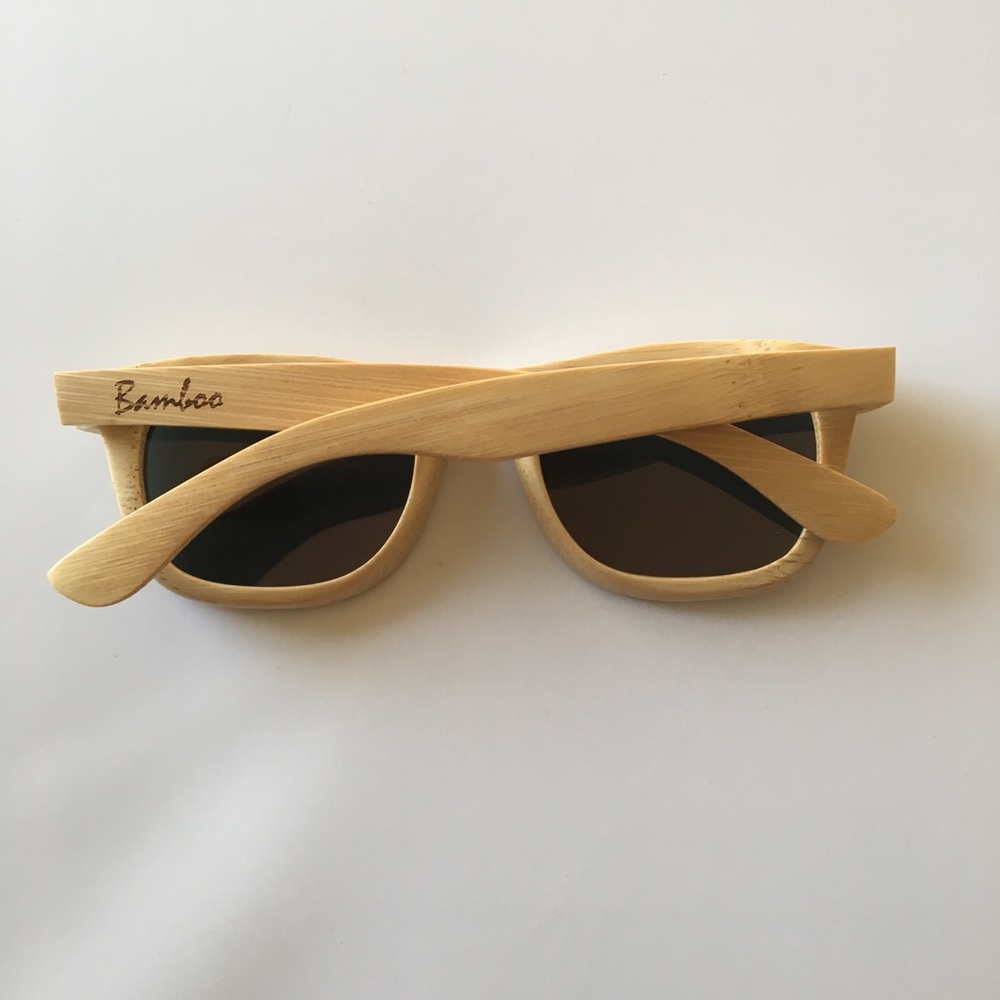 $15đź’‹New Gorgeous Polarized Bamboo Sunglasses! - Picture 3 of 3