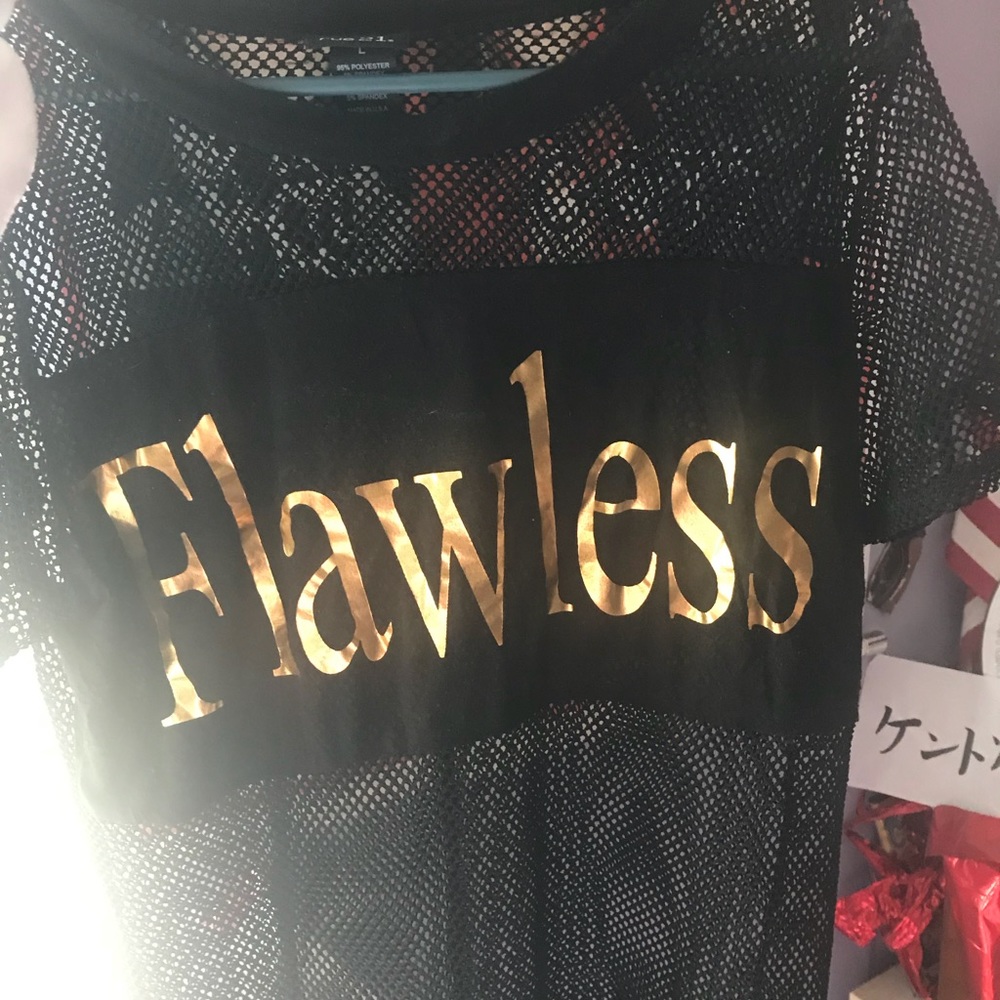Flawless mesh top