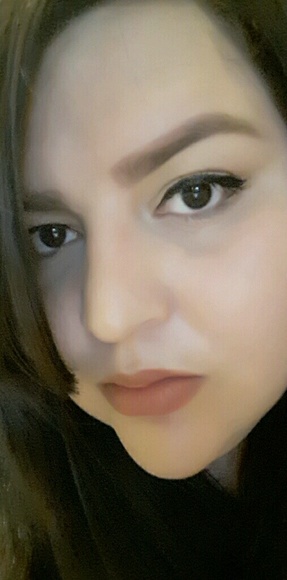 Meet your Posher, Yesenia - Picture 1 of 1