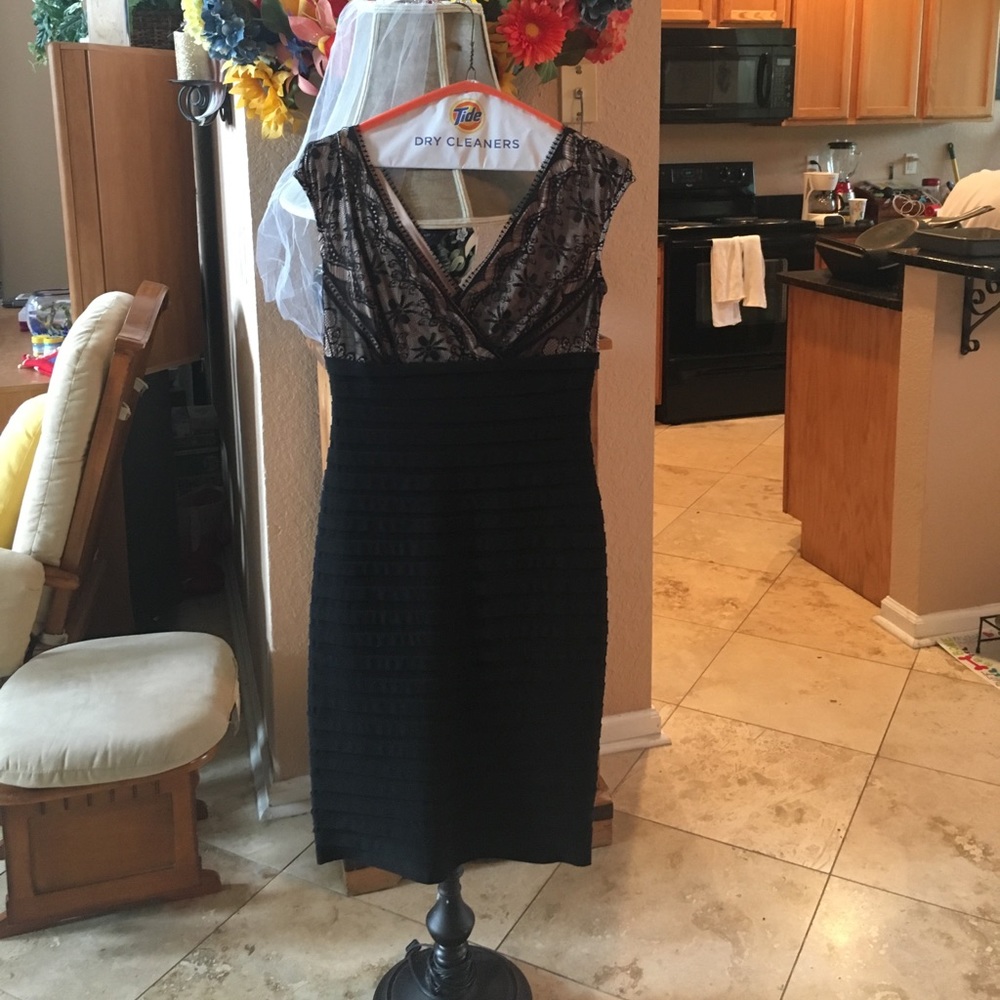 Cocktail Dress - Picture 4 of 4