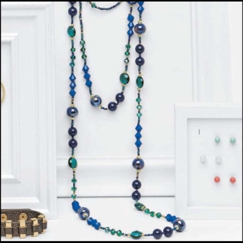 Beautiful necklace by premier design