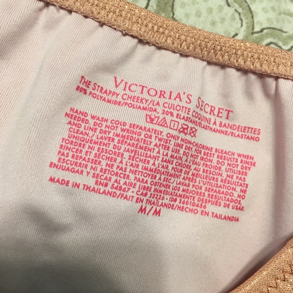 VS Pink metallic strapless bikini - Picture 3 of 4