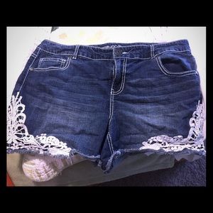 Maurice's jean shorts