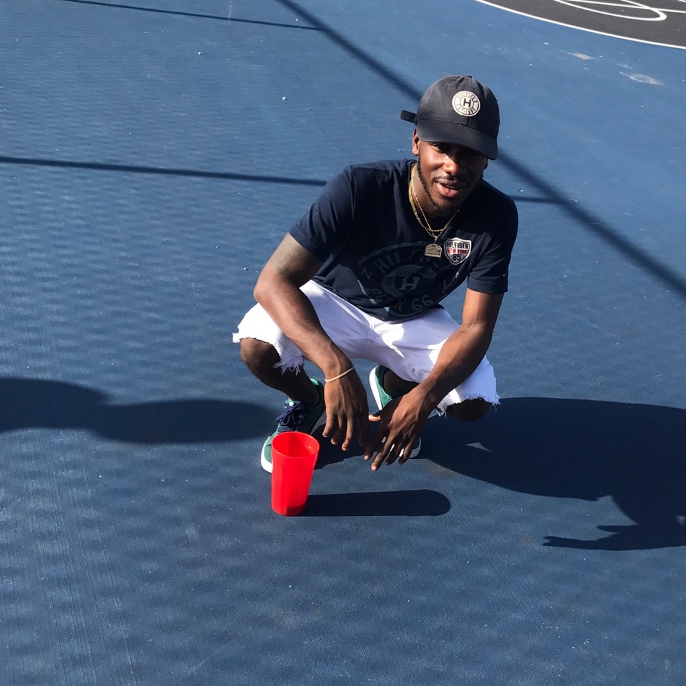 Meet your Posher, Damion