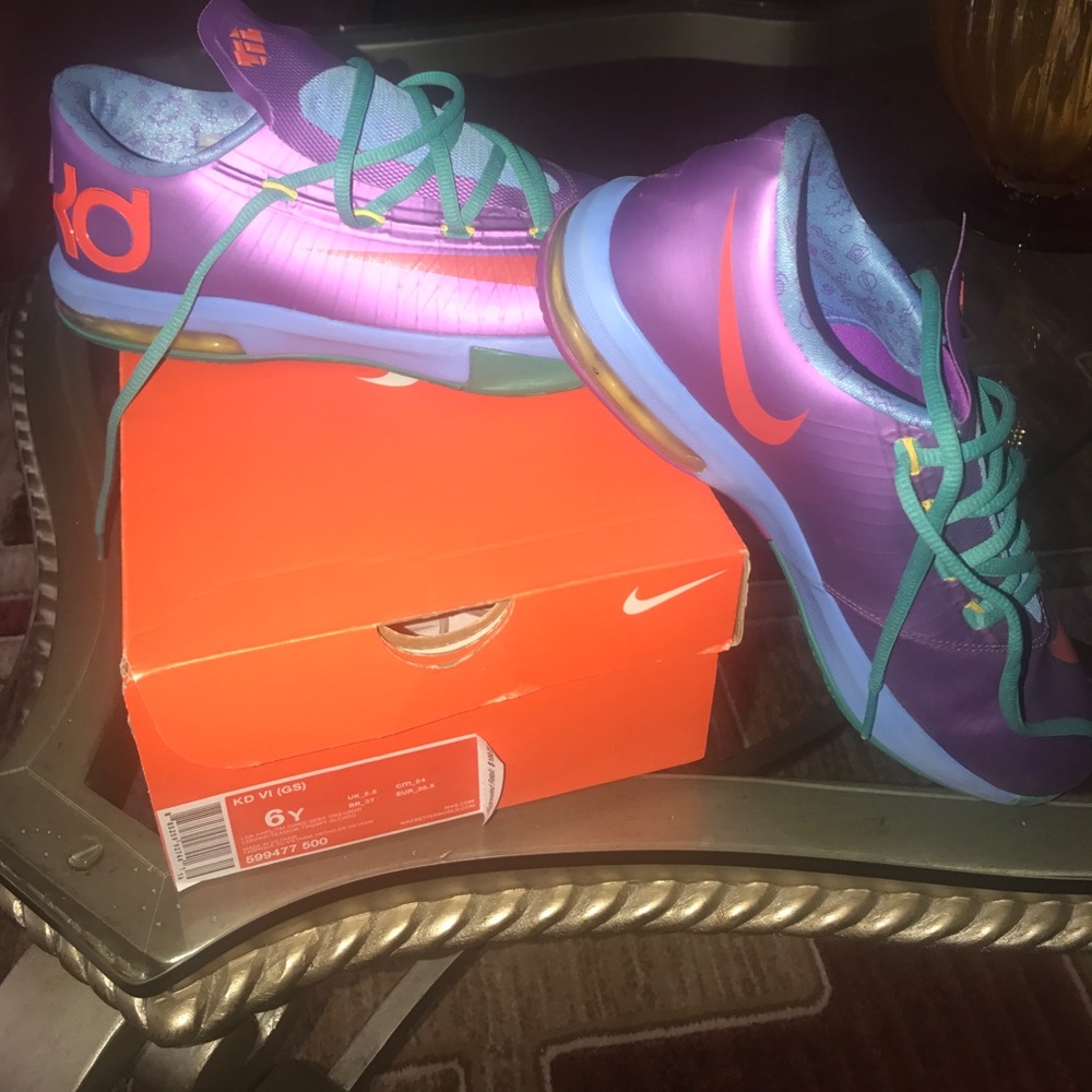 KD VI