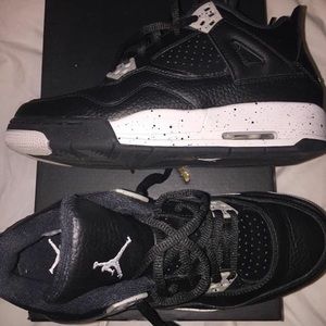 Air Jordan Oreo 4's