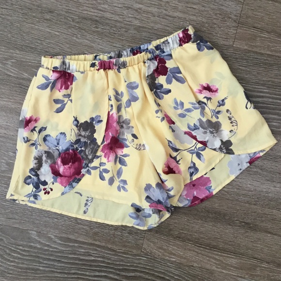 Shorts - New yellow floral shorts Shorts - New yellow floral shorts