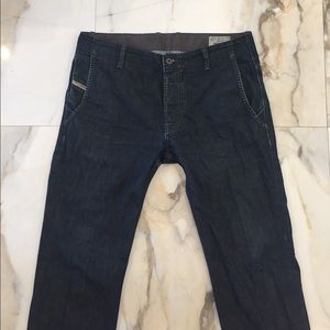 DIESEL MENS JEANS - REVICK SLIM FIT. SIZE 32