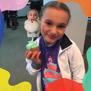 Meet your Posher, Mindy