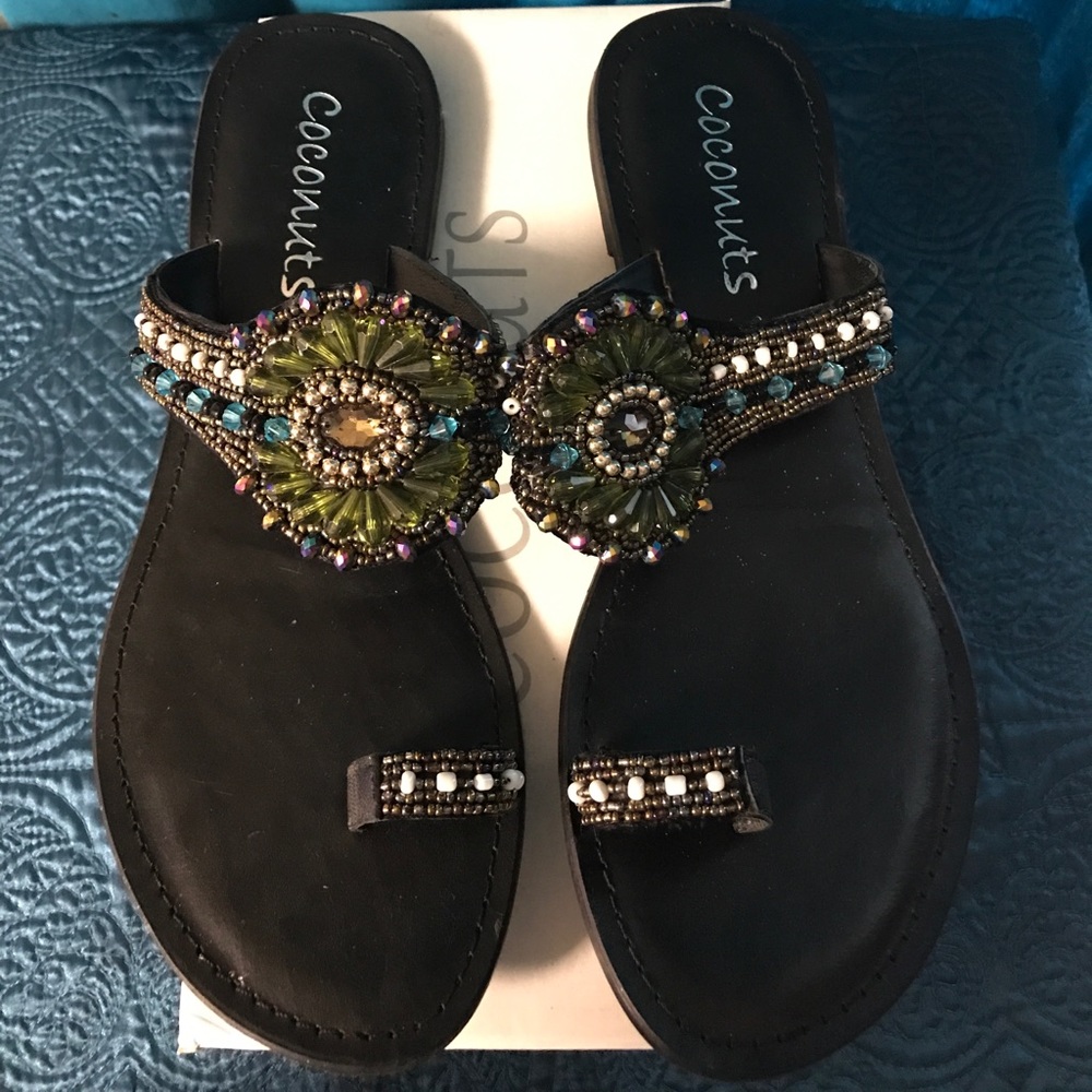 NWOT black flat sandals size by Coconuts with box