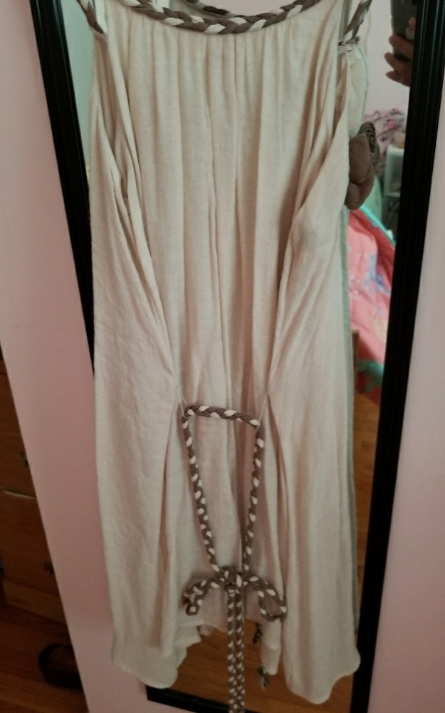 Dress - Picture 2 of 3