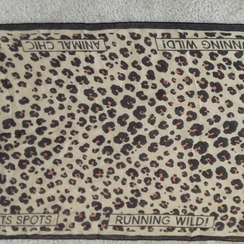 NWT Moschino Cheap and Chic Leopard Print Scarf