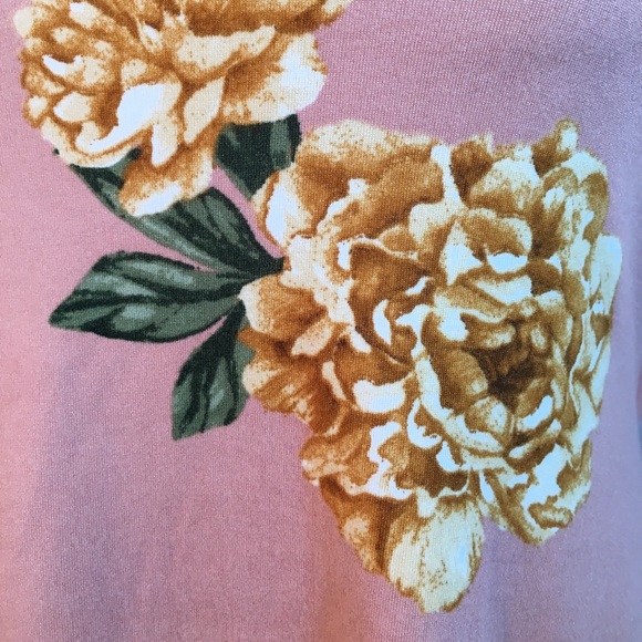 Blush Floral Dress w/Ruffled Backstrap - Picture 3 of 8