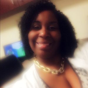 Meet your Posher, Patricia