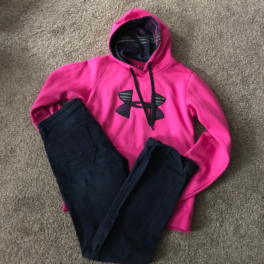 UNDER ARMOUR HOODIE