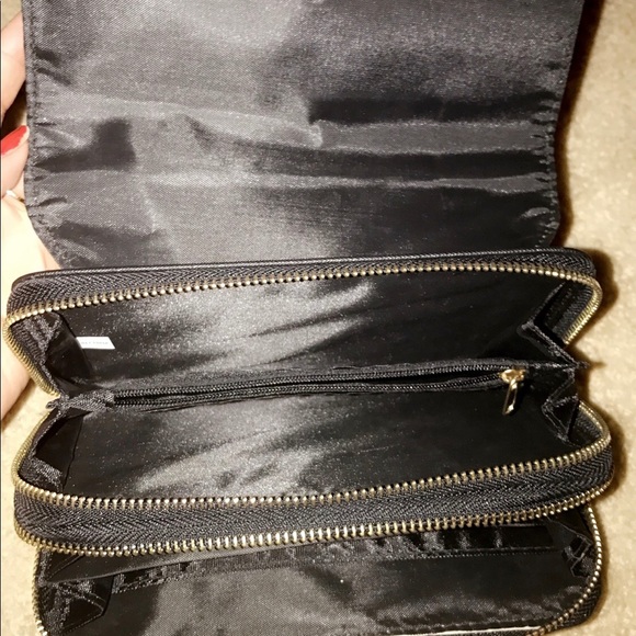 Wallet - Picture 2 of 2