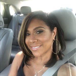 Meet your Posher, Pam