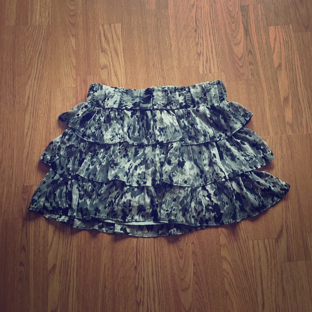 Charlotte Russe Black and Gray Skirt