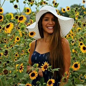 Meet your Posher, Shiann